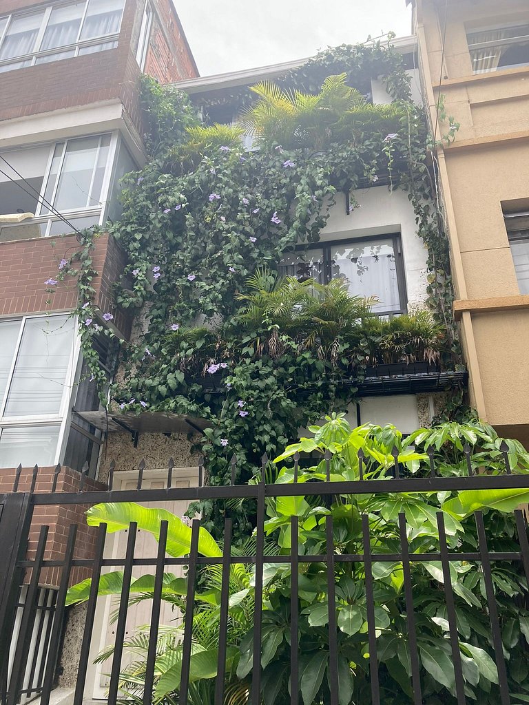 Laureles, apartamento 80302 económico y funcional