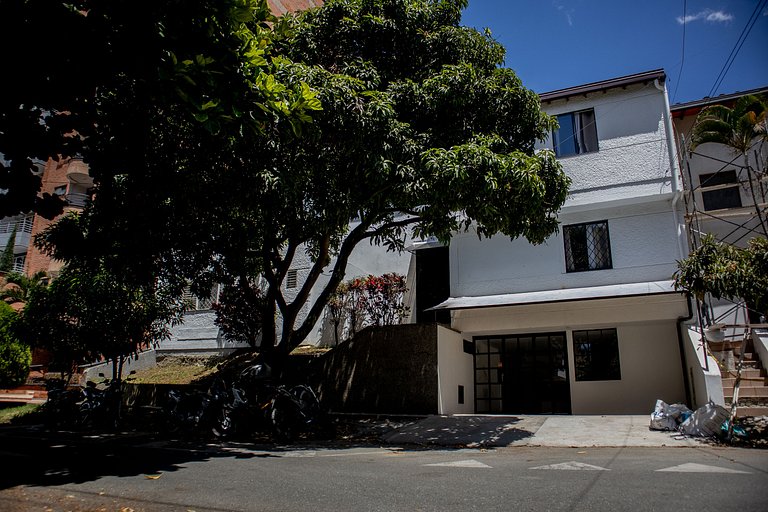 Laureles Zona rosa 33, apto 9112, económico y funcional