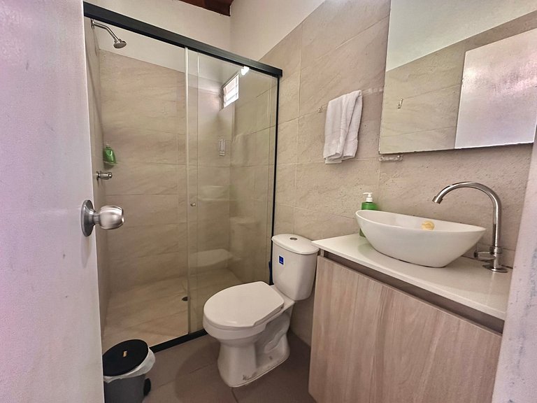 Laureles, apartamento completo 301 económico y funcional