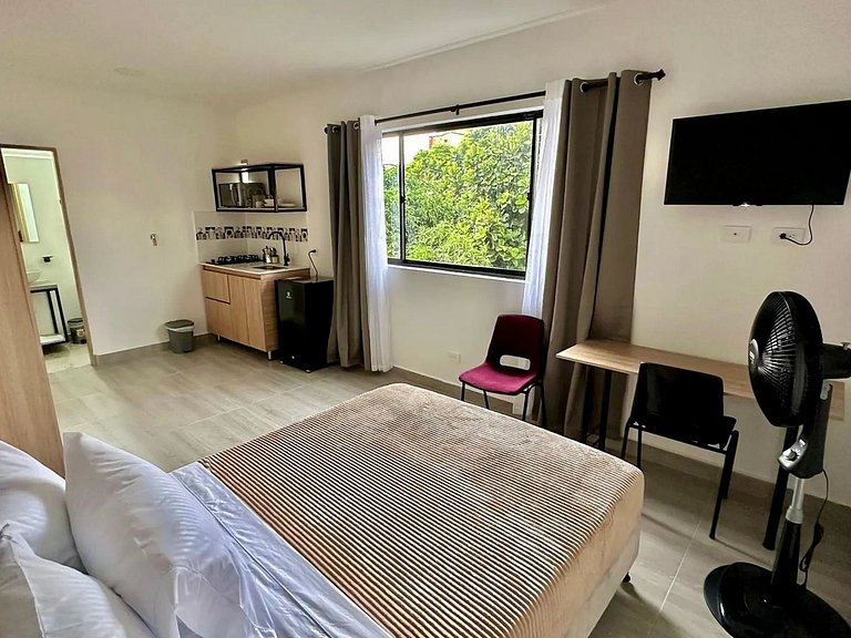 Laureles Zona rosa 33, apto C207, económico y funcional