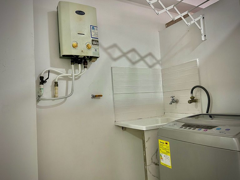 Laureles, apartamento completo 101 económico y funcional