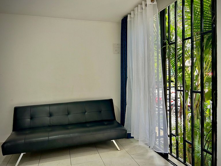 101. Economic and Functional Apartment