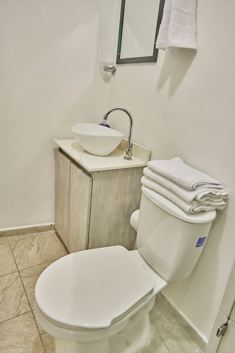 Laureles, apartamento completo 201 económico y funcional