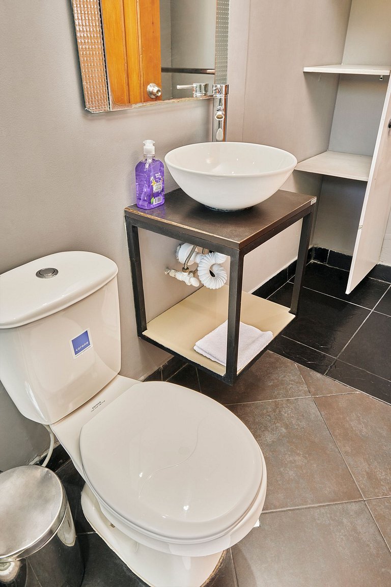 Laureles, apartamento 80302 económico y funcional