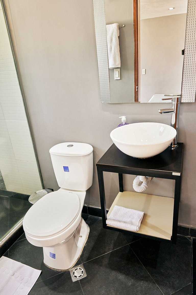 Laureles, apartamento 80302 económico y funcional