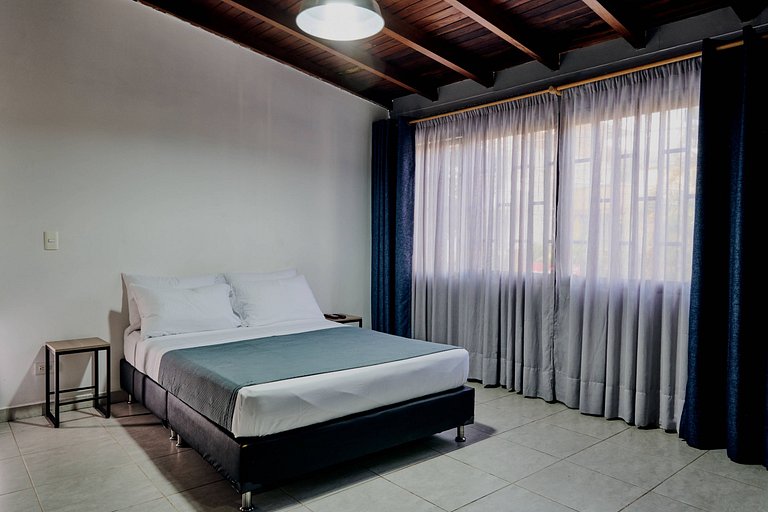 7002. Economic and Functional Apartament