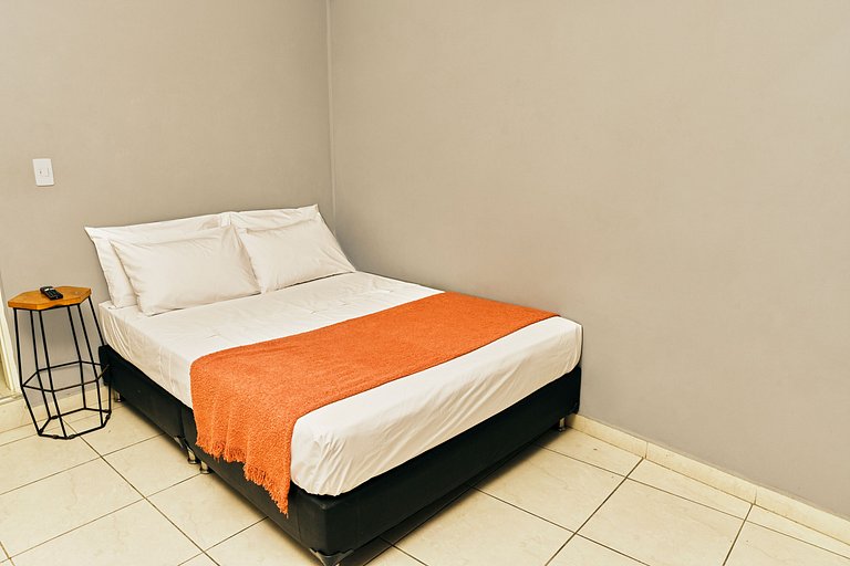 Laureles, apartamento completo 204 económico y funcional