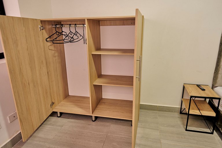 C109: Economic and Functional Loft