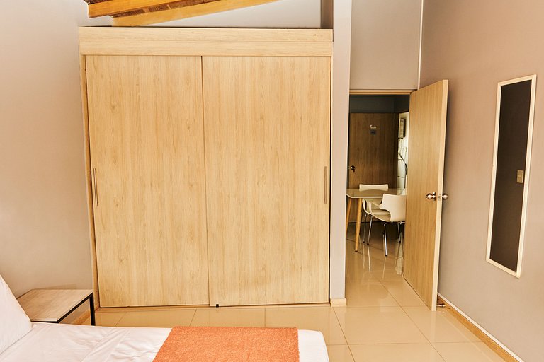 Apartaestudio en Laureles