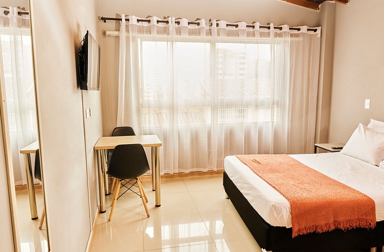 Apartaestudio en Laureles