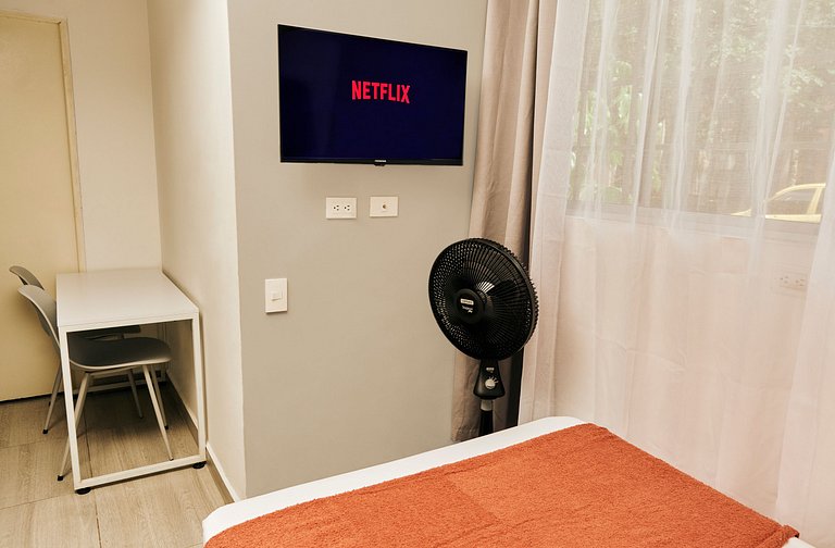 S102. Economic and Functional Apartament