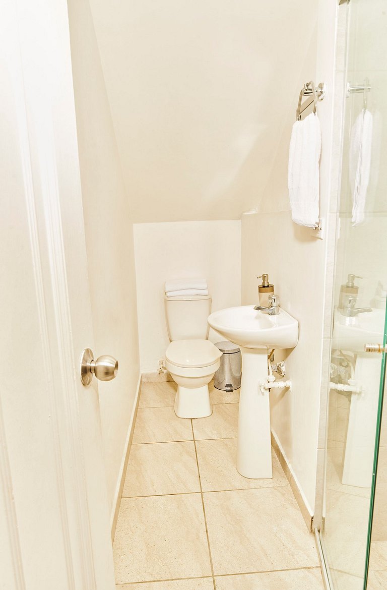 Laureles, apartamento 80102 económico y funcional