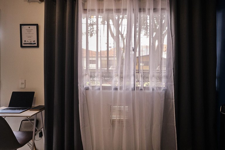 Laureles, apartamento con vida nocturna 3502