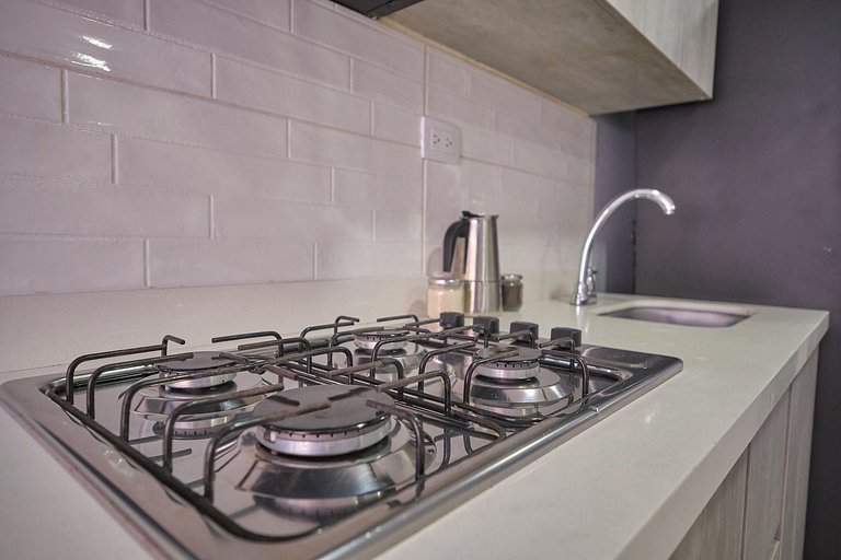 Laureles, apartamento completo 202 económico y funcional