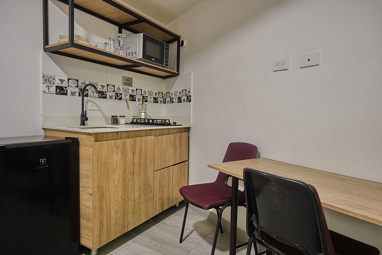 C104: Economic and Functional Loft