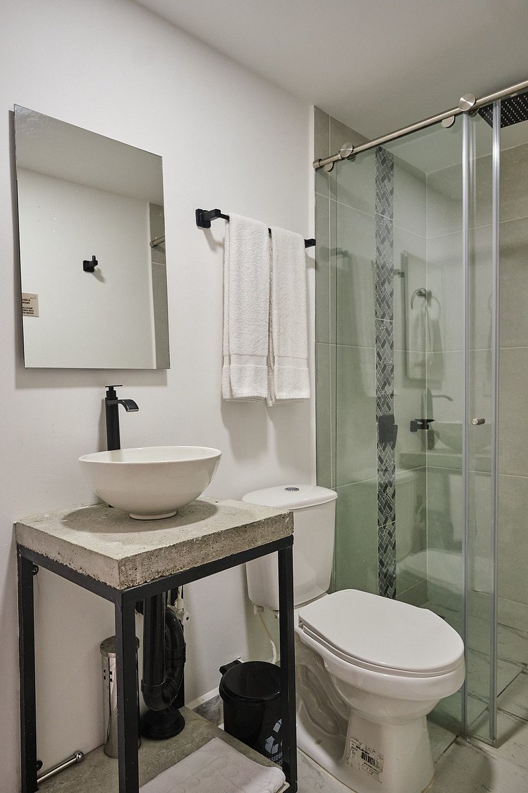 C104: Economic and Functional Loft