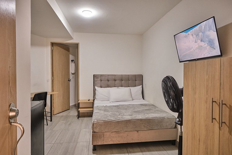 Laureles Zona rosa 33, apto C104, económico y funcional