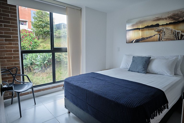 Vista al Lago – Muelle y Zona Urbana