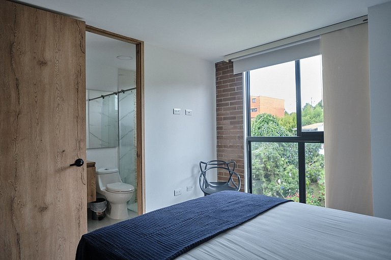 Vista al Lago – Muelle y Zona Urbana