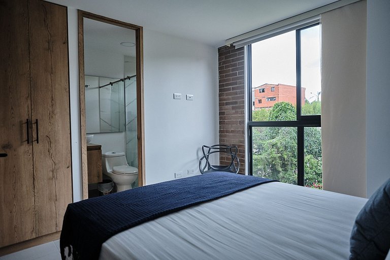 Vista al Lago – Muelle y Zona Urbana