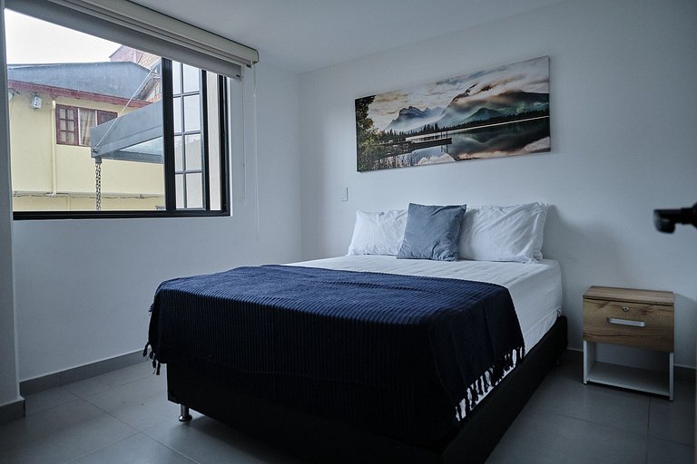 Vista al Lago – Muelle y Zona Urbana