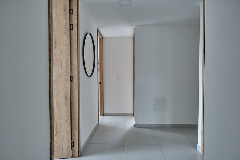 Vista al Lago – Muelle y Zona Urbana