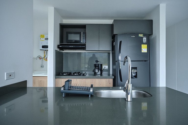 Vista al Lago – Muelle y Zona Urbana