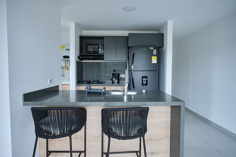 Vista al Lago – Muelle y Zona Urbana