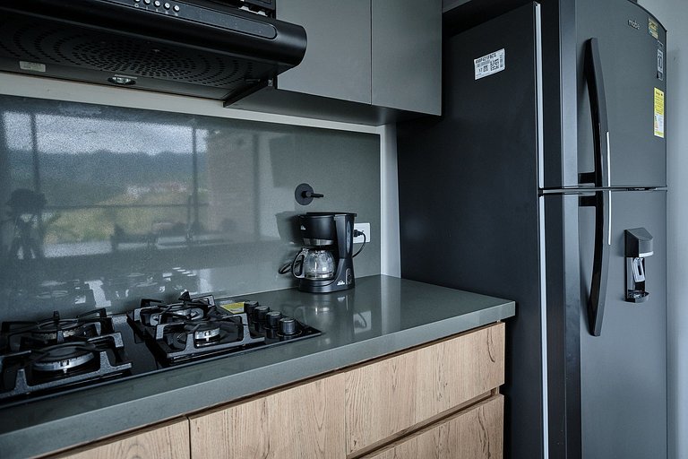 Vista al Lago – Muelle y Zona Urbana