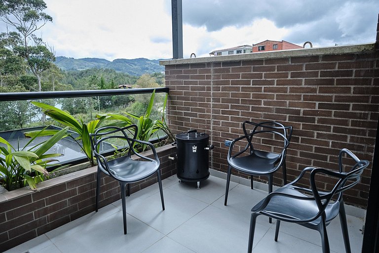 Vista al Lago – Muelle y Zona Urbana