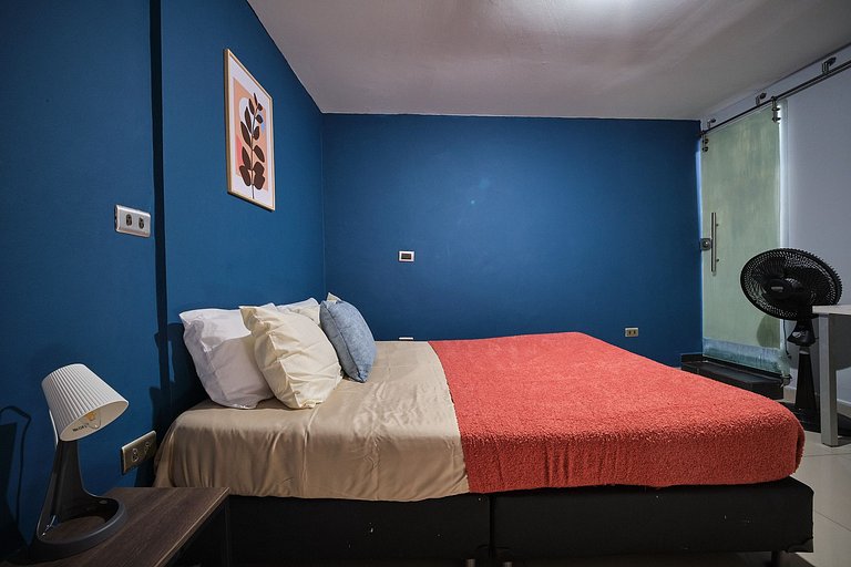 Laureles, apartamento completo 304 económico