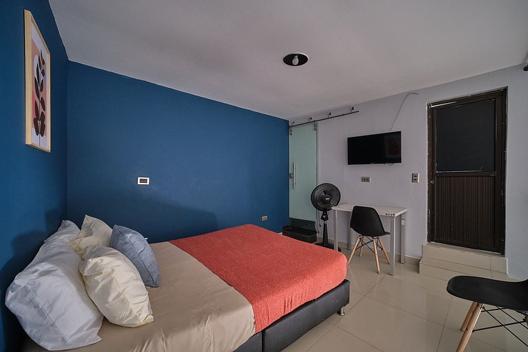 Laureles, apartamento completo 304 económico