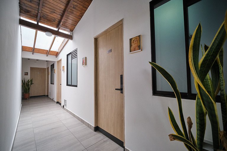 Loft ideal en Laureles con A/C | BLUE112