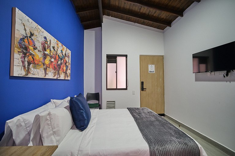 Laureles Vive, trabaja y descansa Loft A/C BLUE102