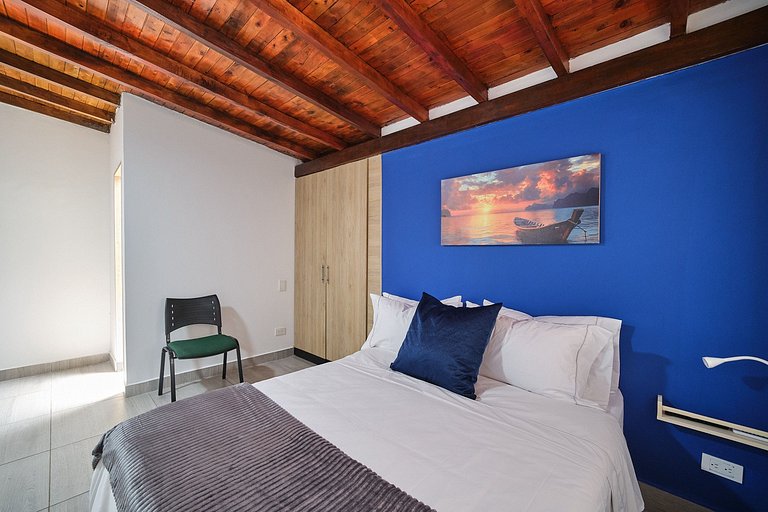 BLUE104 | Loft Laureles A/C moderno