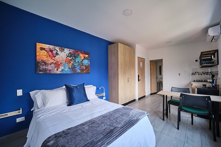 BLUE107 | Loft Laureles A/C moderno