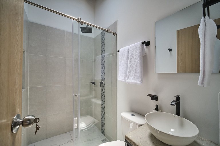 C101: Economic and Functional Loft