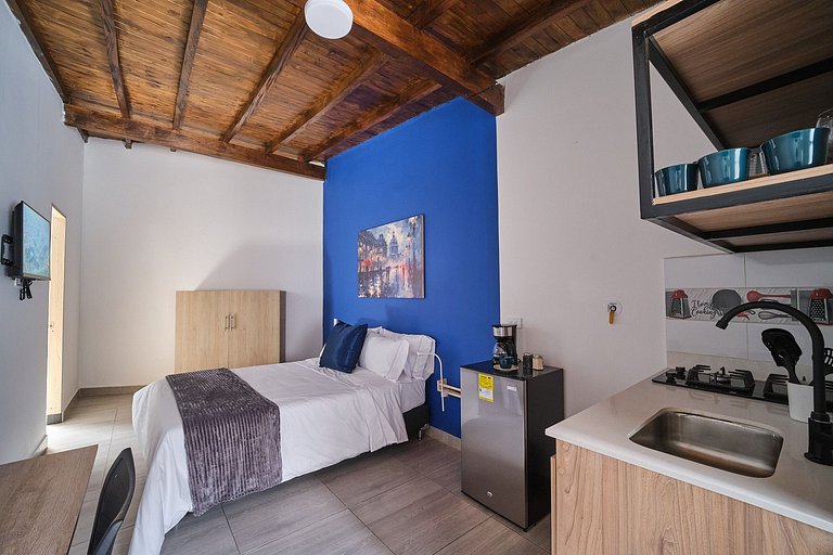 Loft ideal en Laureles con A/C | BLUE212