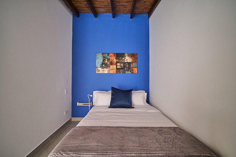 Laureles loft central A/C | BLUE210