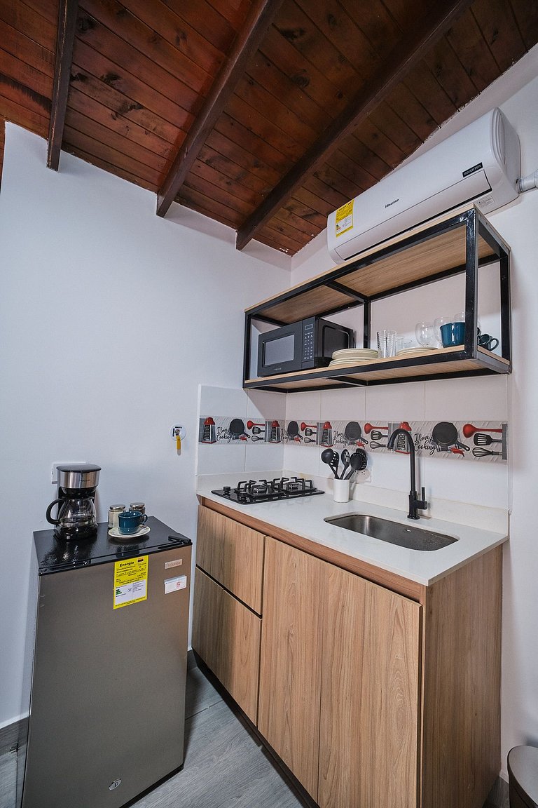 Laureles Living Blue 203 | Work & Stay · AC