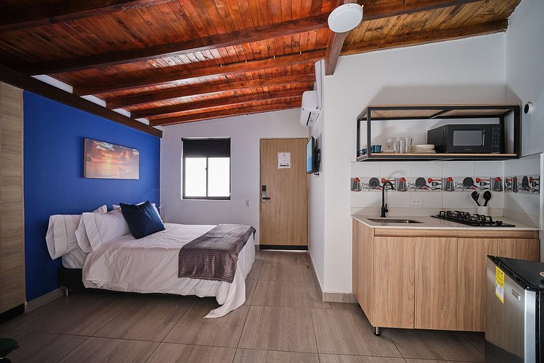 Laureles Living Blue 204 | Digital Nomad Pad