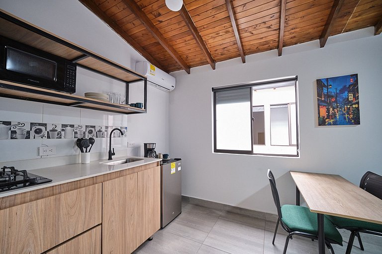 Laureles Blue 206 | Business Suite · AC + WiFi ·