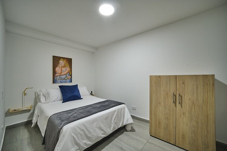 Laureles · Central · Aire Acondicionado BLUE110