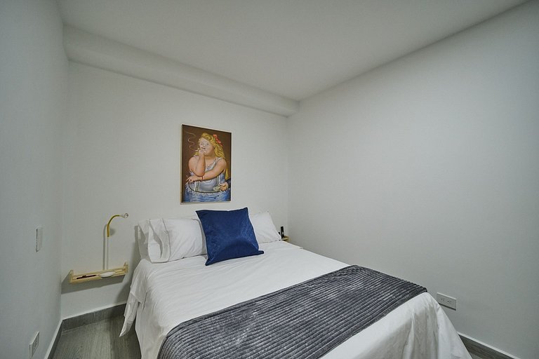 Laureles · Central · Aire Acondicionado BLUE110