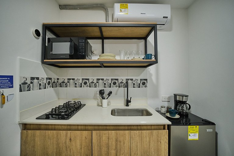 Laureles · Central · Aire Acondicionado BLUE110