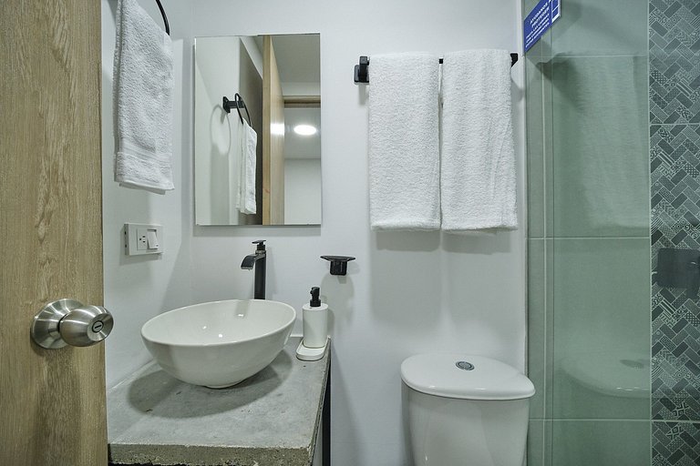 Laureles · Central · Aire Acondicionado BLUE110