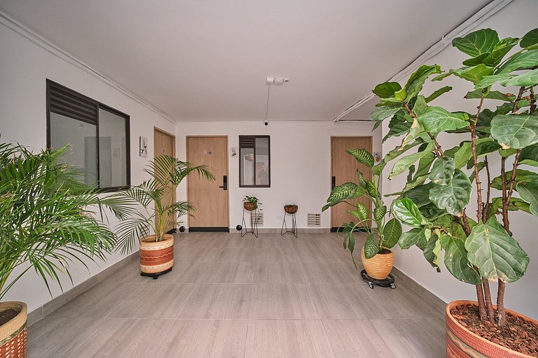Laureles Living Blue 203 | Work & Stay · AC