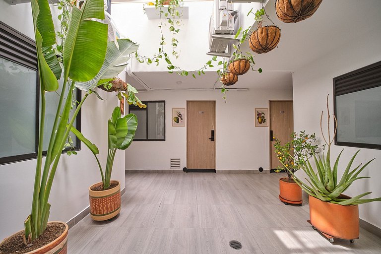 Laureles Living Blue 203 | Work & Stay · AC