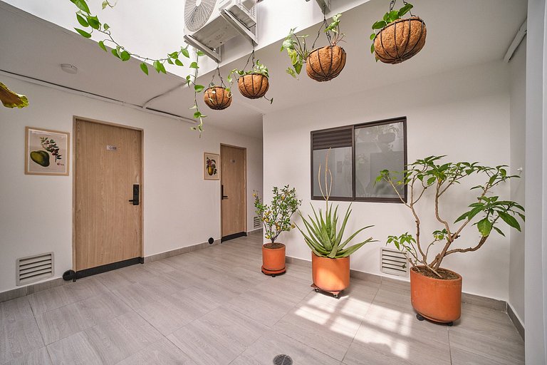 Loft central en Laureles con A/C | BLUE211