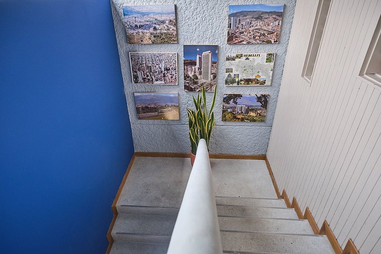 Laureles Living Blue 203 | Work & Stay · AC
